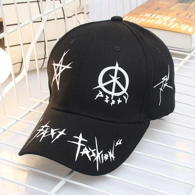 Custom Graffiti Snapback Baseball Caps Black And White Patchwork Men Women Hip Hop Fashion Casual Hat - Image 5